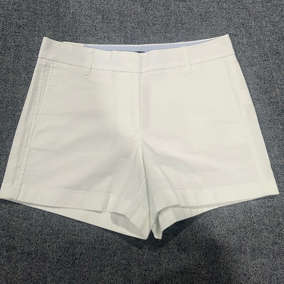 J.Crew 4" stretch chino short | white | size 6 - Picture 3 of 7